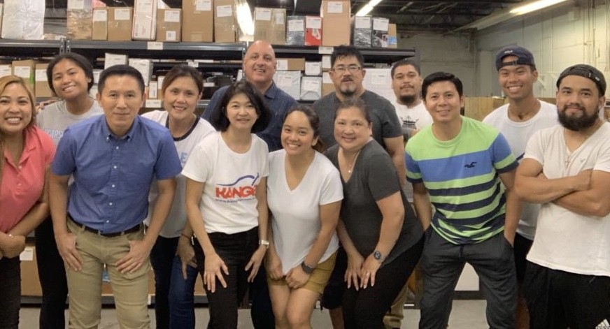 Kango Express Team in the Warehouse 